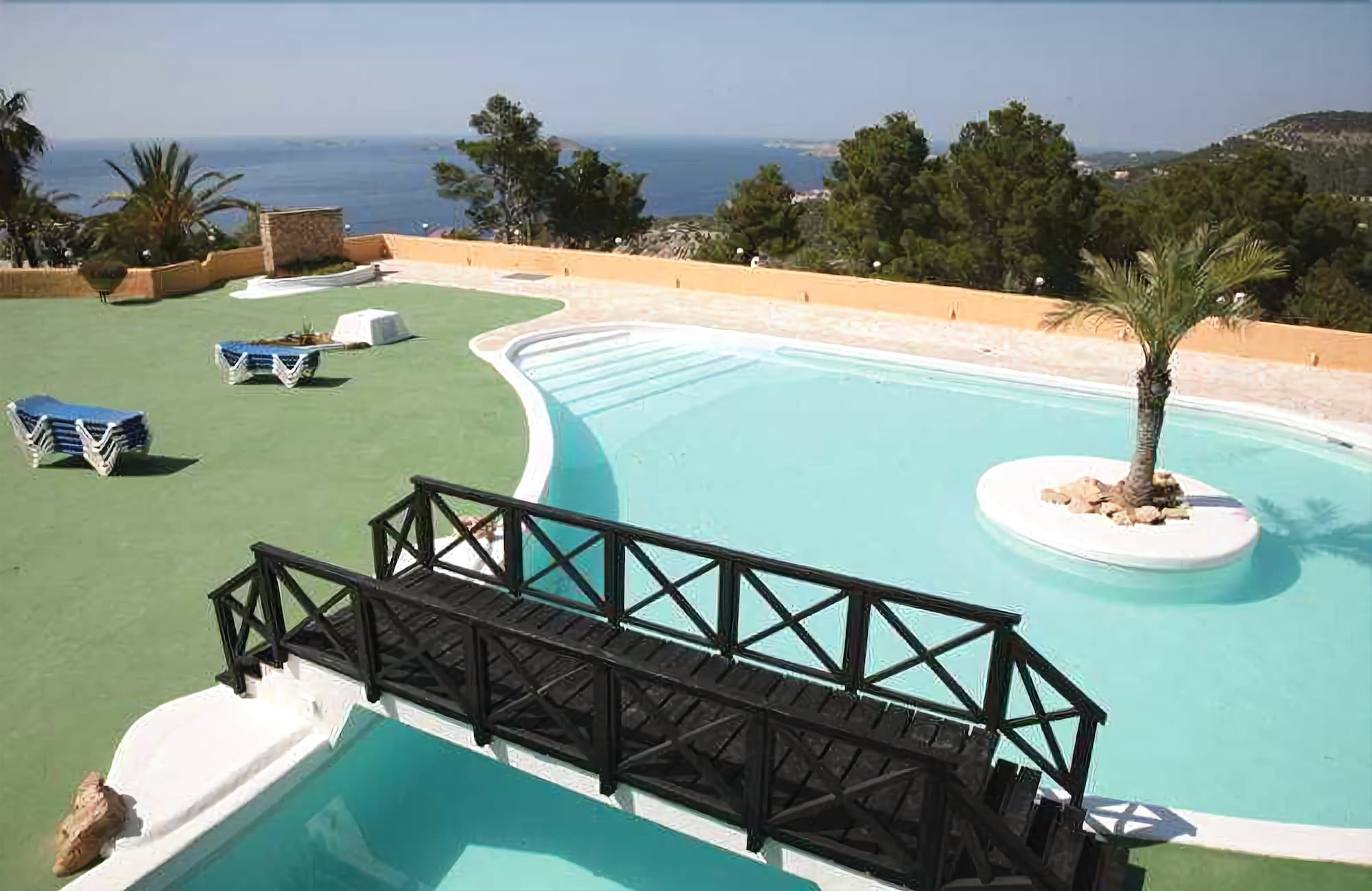 Cala Vadella Resort Sant Josep de sa Talaia Luaran gambar